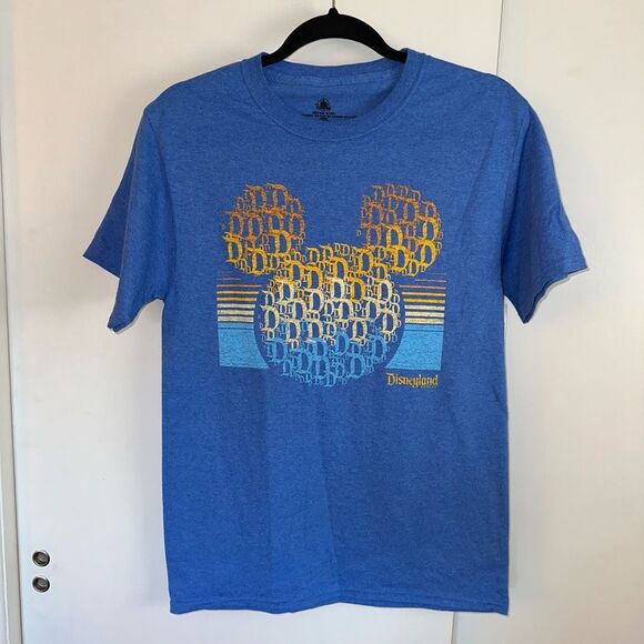 Disney Parks Unisex Blue Disneyland Mickey Graphic Tee Small NWT - Picture 1 of 8